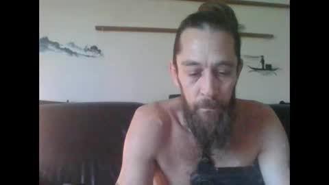 Snapshot of phorceofzen chatting on January 20, 5:06 pm phorceofzen online show from January 20, 5:06 pm