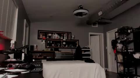 Snapshot of photo1960 chatting on February 7, 6:56 am photo1960 online show from February 7, 6:56 am