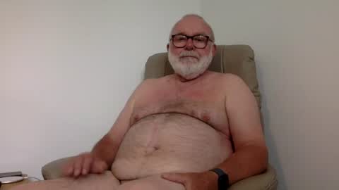 Snapshot of phozzagain chatting on July 7, 7:23 am phozzagain online show from July 7, 7:23 am