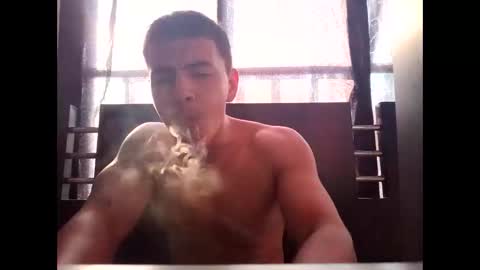 Snapshot of phryno07 chatting on February 9, 9:52 pm phryno07 online show from February 9, 9:52 pm