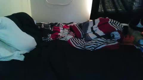 Snapshot of phxstud369 chatting on September 30, 12:59 am phxstud369 online show from September 30, 12:59 am