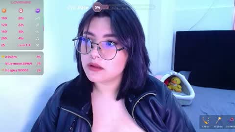 Snapshot of phylavell_ chatting on June 27, 9:20 pm phylavell_ online show from June 27, 9:20 pm