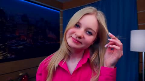 Hann G. Jones online show from January 13, 7:11 am