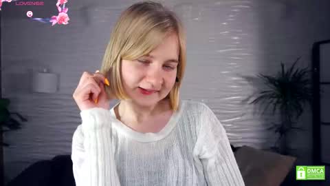 Hann G. Jones online show from October 22, 7:08 am