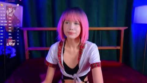 Snapshot of phyllissanchez chatting on December 18, 7:47 am phyllissanchez online show from December 18, 7:47 am