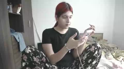 izzy online show from March 10, 3:28 pm