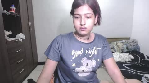 Snapshot of pia_alonzo30 chatting on May 11, 1:11 am izzy online show from May 11, 1:11 am