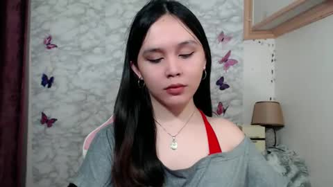 Snapshot of pia_intownx chatting on May 28, 6:27 pm Ms Pia online show from May 28, 6:27 pm