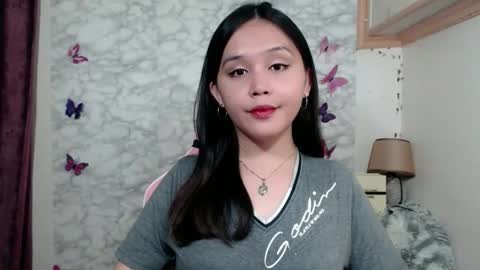 Snapshot of pia_intownx chatting on June 2, 6:32 pm Ms Pia online show from June 2, 6:32 pm