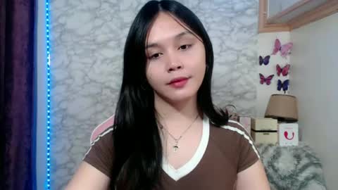 Snapshot of pia_intownx chatting on June 13, 10:57 am Ms Pia online show from June 13, 10:57 am