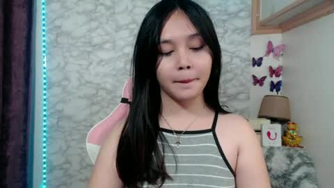 Snapshot of pia_intownx chatting on June 15, 11:07 pm Ms Pia online show from June 15, 11:07 pm