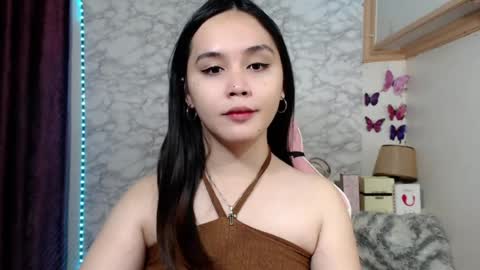 Snapshot of pia_intownx chatting on July 12, 11:07 pm Ms Pia online show from July 12, 11:07 pm
