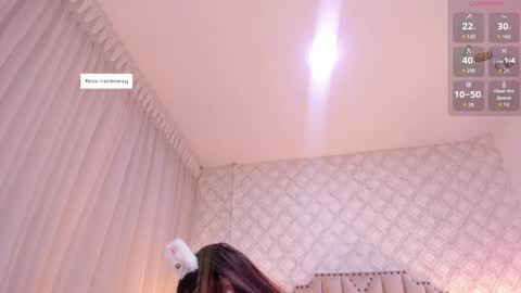 Snapshot of pia_johnson_ chatting on September 15, 11:43 am online show from September 15, 11:43 am