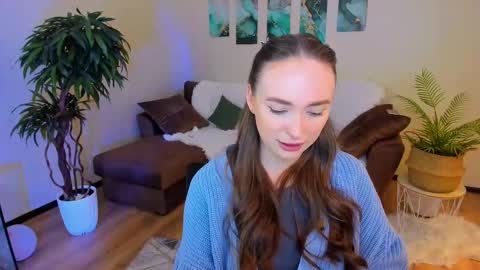 Emelie online show from February 27, 4:21 pm