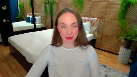 Emelie online show from April 10, 4:23 pm