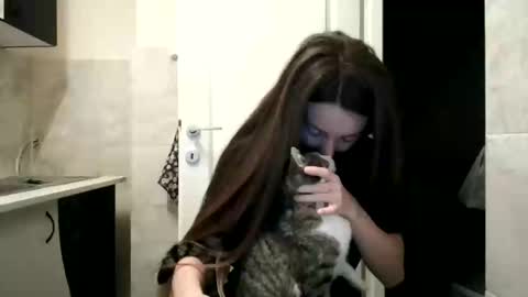 Moonie online show from February 18, 9:44 pm