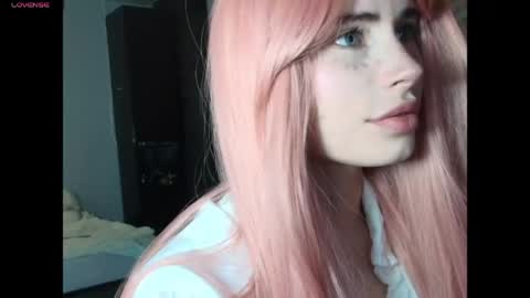 Snapshot of piera_ chatting on April 16, 7:25 pm Piera online show from April 16, 7:25 pm
