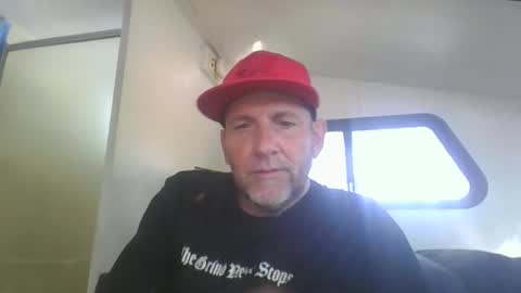 Snapshot of pierce702420 chatting on April 14, 11:44 pm pierce702420 online show from April 14, 11:44 pm