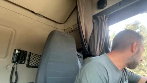 Snapshot of pierotu chatting on September 17, 8:16 am pierotu online show from September 17, 8:16 am