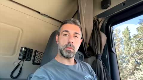 Snapshot of pierotu chatting on October 28, 9:57 am pierotu online show from October 28, 9:57 am