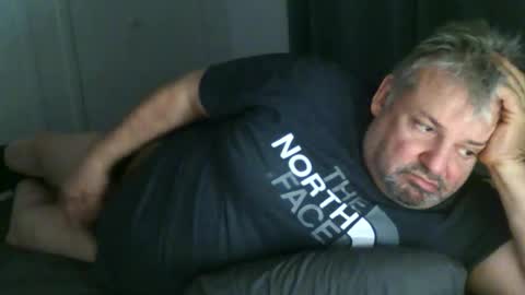 pierreth3 online show from March 6, 10:23 am