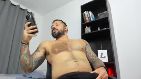 Pierre online show from January 20, 11:10 pm