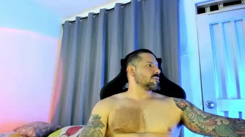 Snapshot of pierrevidal chatting on August 3, 2:32 am Pierre online show from August 3, 2:32 am