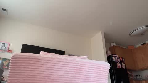 Piggy Rose online show from May 4, 10:06 pm