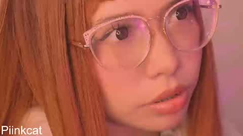 Snapshot of piinkcat chatting on March 3, 6:04 am Emi online show from March 3, 6:04 am