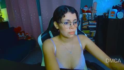 Andrea G online show from December 22, 3:25 am