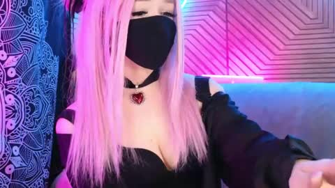Sonya online show from May 4, 11:45 pm