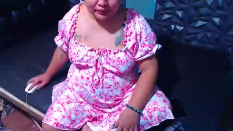 Jasmine online show from December 4, 11:30 am