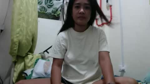 pinay online show from May 4, 6:59 pm