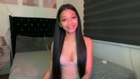 Snapshot of pinay_xpress chatting on August 7, 1:57 pm TINA online show from August 7, 1:57 pm