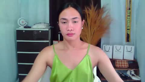 Snapshot of pinaycutie_jilian chatting on October 7, 1:58 am jilian  online show from October 7, 1:58 am