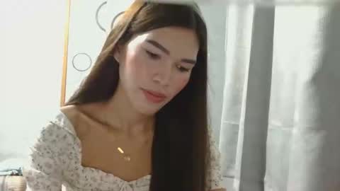 Snapshot of pinayjessaxxx chatting on May 27, 10:45 am pinayjessaxxx online show from May 27, 10:45 am