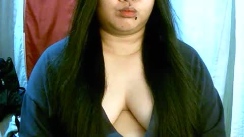 pinayjona online show from October 27, 11:47 am