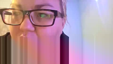 Snapshot of pincheguera chatting on October 11, 7:56 pm pincheguera online show from October 11, 7:56 pm