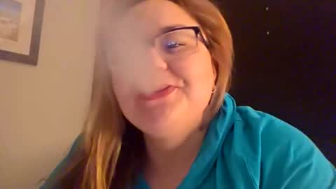 Snapshot of pincheguera chatting on January 8, 1:19 am pincheguera online show from January 8, 1:19 am