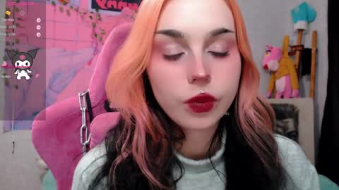 Nancy online show from April 25, 8:39 pm