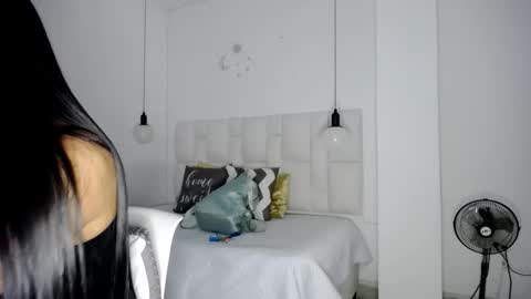 Snapshot of pink__tiffany chatting on September 14, 5:23 pm tiffany online show from September 14, 5:23 pm