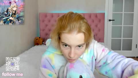 pink_lila18 online show from October 27, 8:40 am