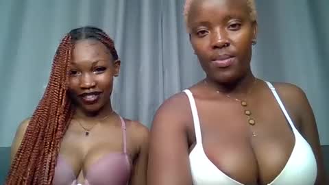 Snapshot of pink_nova chatting on July 11, 10:00 pm pinkyy online show from July 11, 10:00 pm