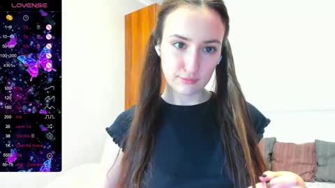 Snapshot of pink_soda33 chatting on June 29, 10:48 am pink_soda33 online show from June 29, 10:48 am