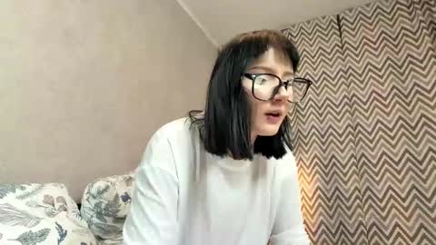 Snapshot of pinkfondness chatting on January 8, 7:16 pm Genee online show from January 8, 7:16 pm