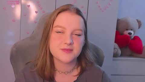 pinkiep1e online show from February 16, 1:35 am