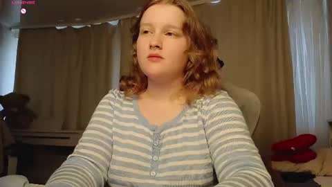 pinkiep1e online show from July 12, 1:35 pm