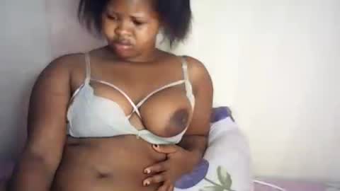 pinkkitty001 online show from July 1, 5:42 am