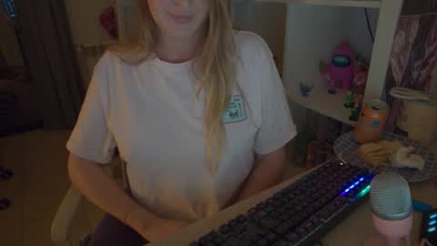 pinkladyx2 online show from October 26, 1:11 am