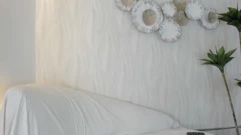 pinkmoon30 online show from February 11, 11:26 am